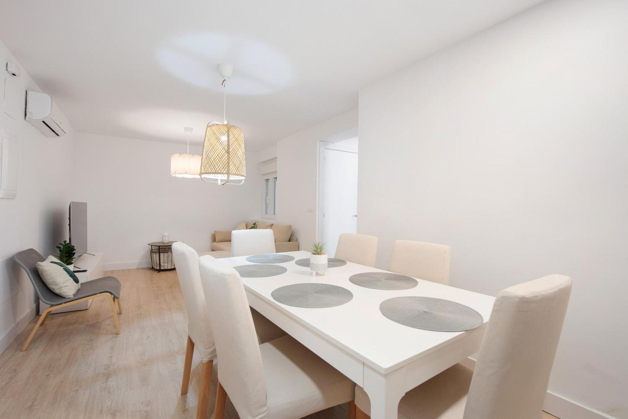 Malaga Hub公寓 外观 照片